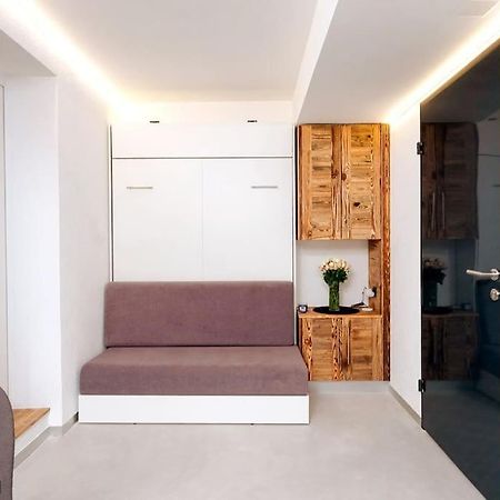 Small But Wow! Studio With Pool @ The Central Lake Кранс Монтана Екстериор снимка